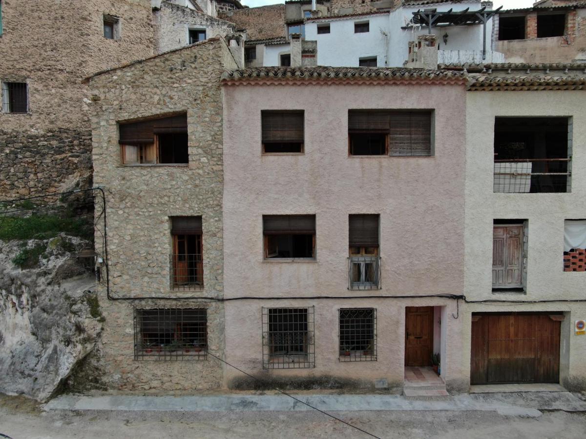 Casas Carabos El Refugio Letur